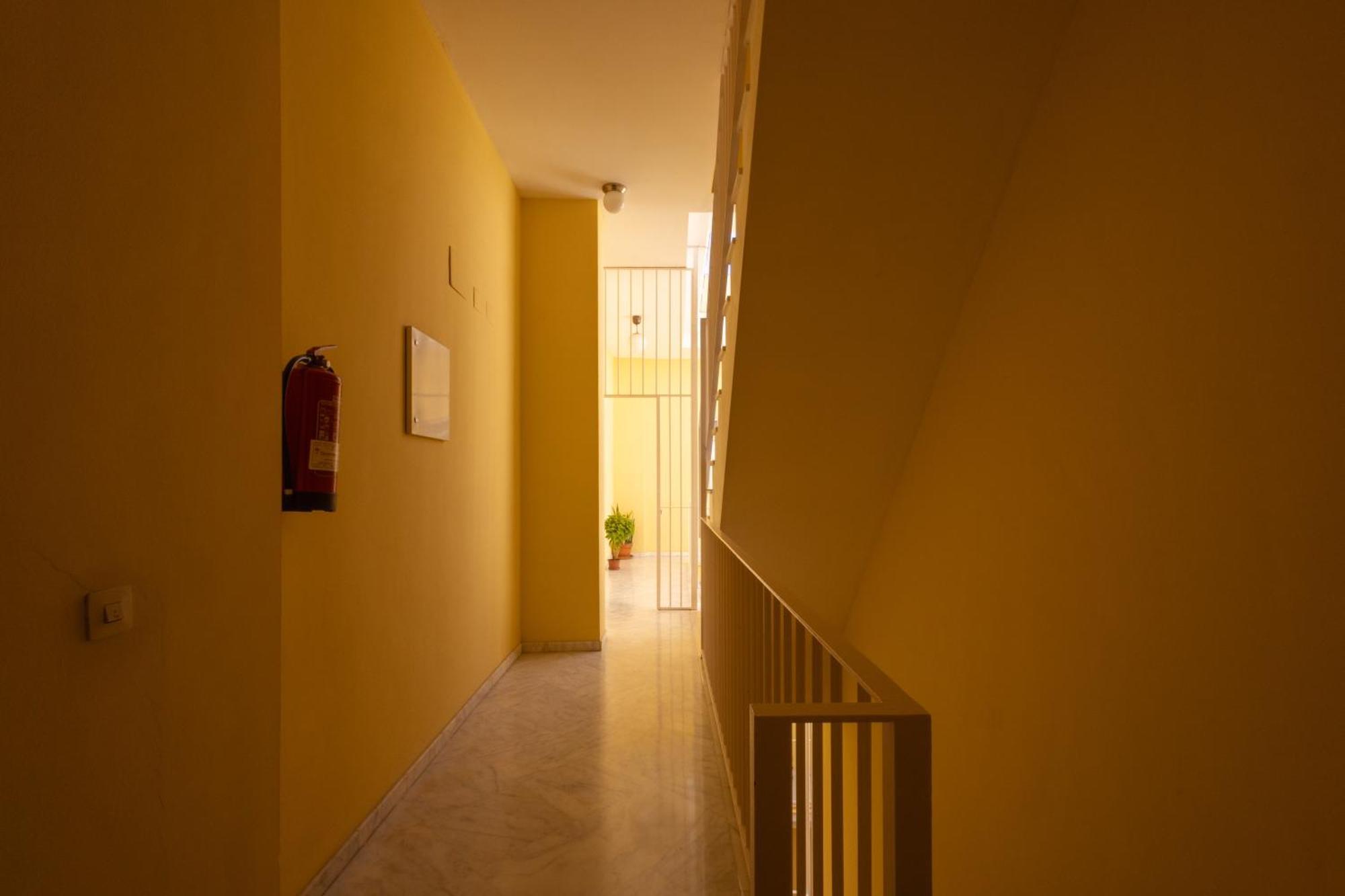 Apartamento Acogedor En Triana Sevilla Exterior foto